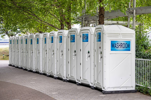 Best Porta potty delivery and setup  in Long Beach, MS